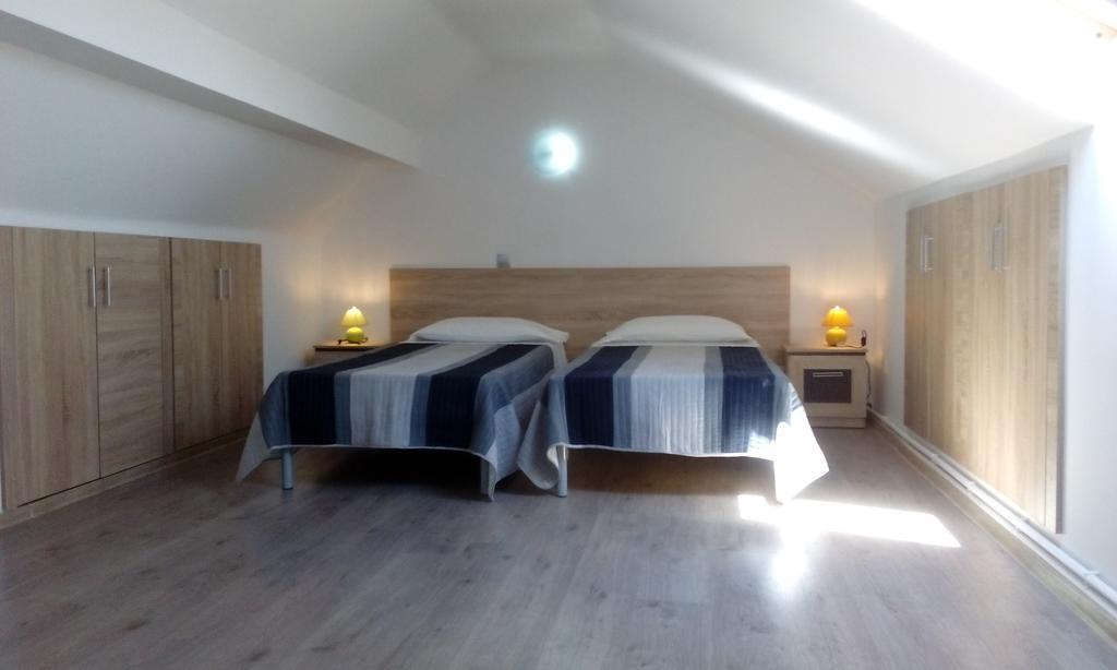 Casa Pescar Lejlighed Cluj-Napoca Eksteriør billede
